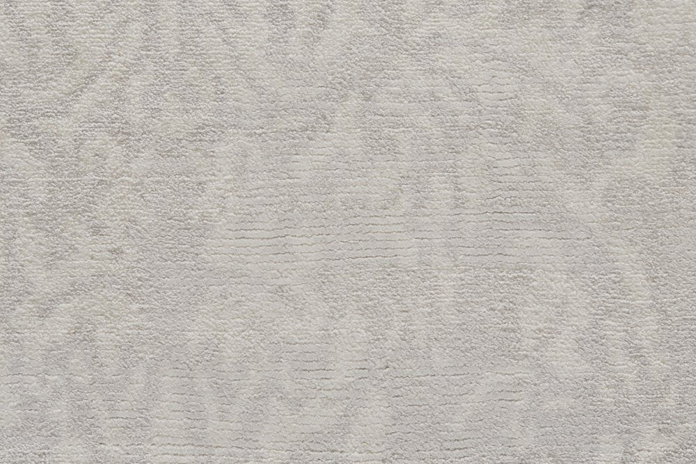 5' X 8' Gray and Ivory Abstract Hand Woven Area Rug