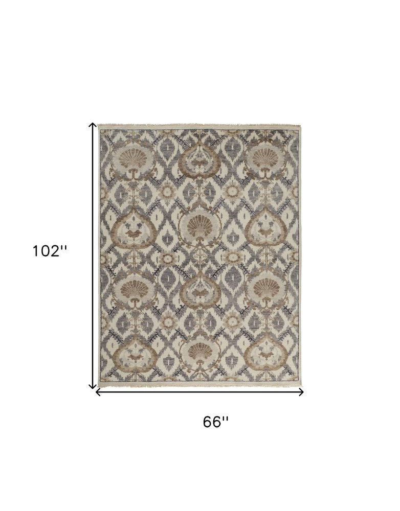 4' X 6' Gray and Ivory Wool Floral Hand Knotted Area Rug