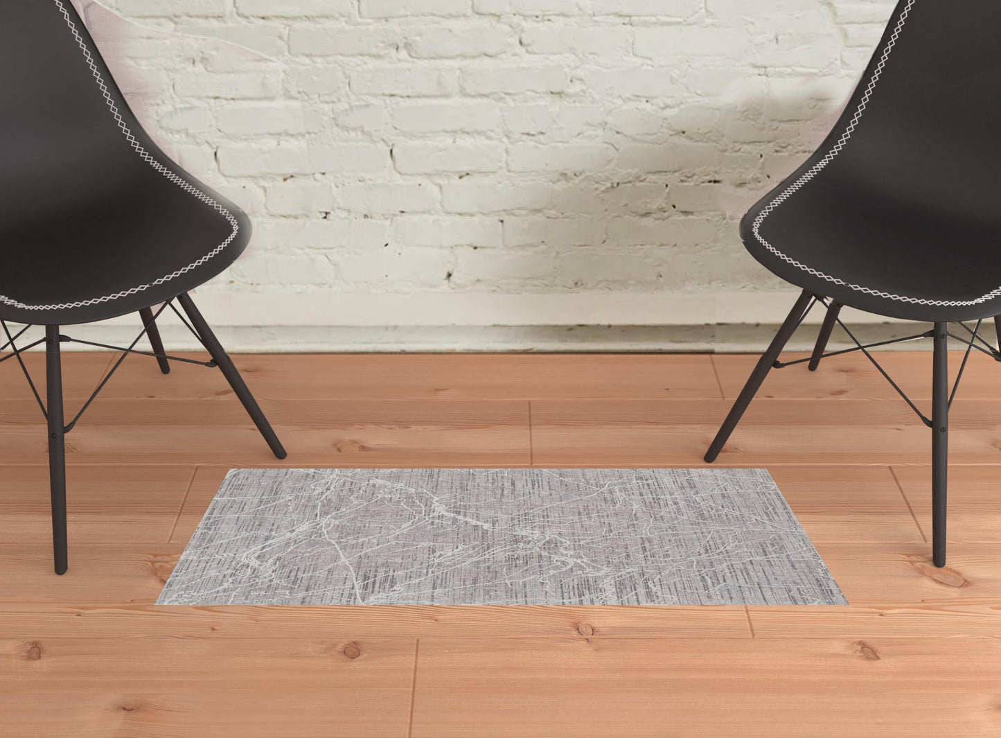 4' X 6' Gray Abstract Power Loom Distressed Area Rug