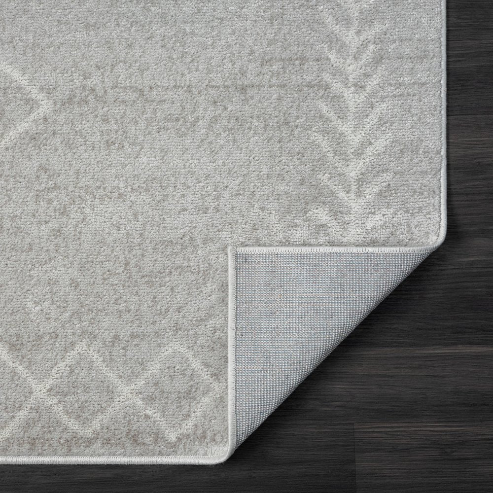 5' X 7' Cream Diamond Area Rug