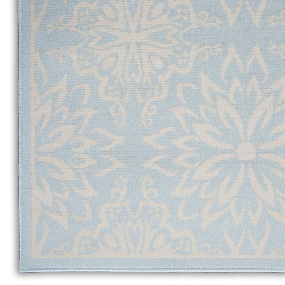 5' X 7' Light Blue Floral Power Loom Area Rug