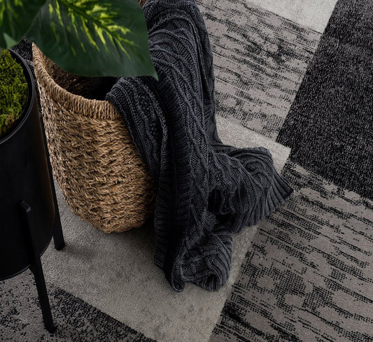 2' X 3' Gray and Black Geometric Washable Non Skid Area Rug