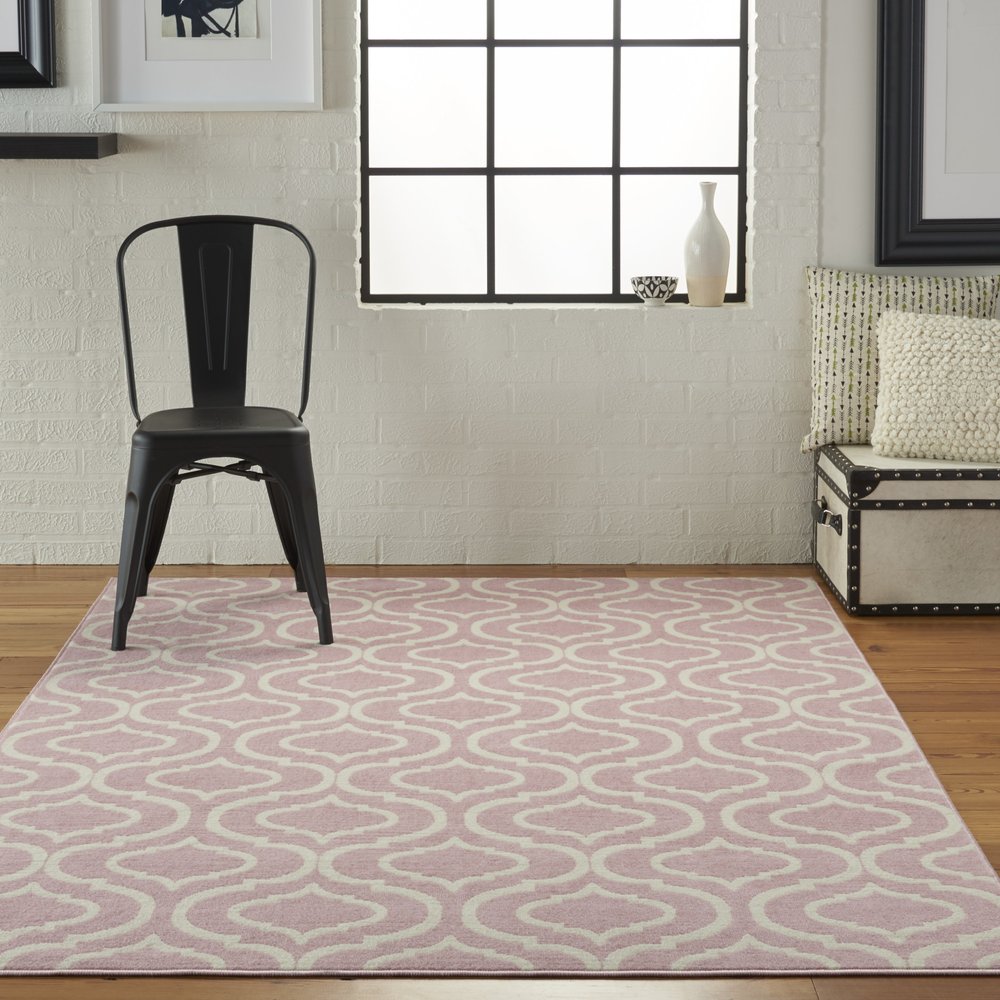 4' X 6' Pink and Ivory Moroccan Power Loom Area Rug