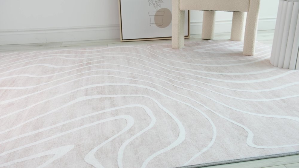 4' X 6' Beige and Ivory Abstract Distressed Area Rug