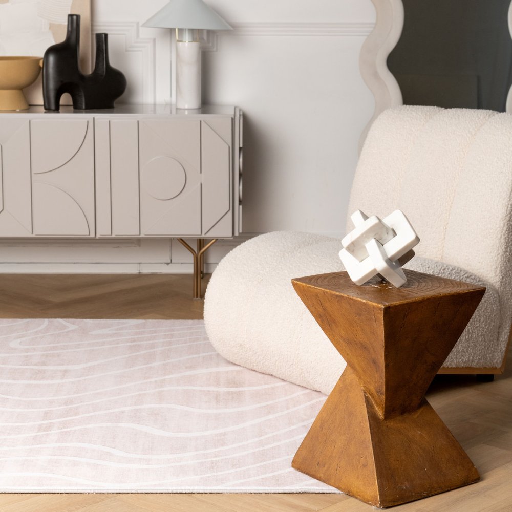 4' X 6' Beige and Ivory Abstract Distressed Area Rug