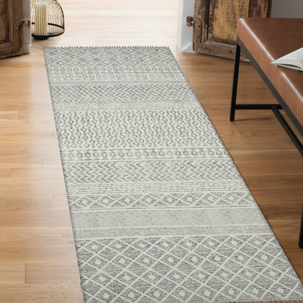 8' X 10' Gray And Ivory Geometric Flatweave Handmade Distressed Area Rug With Fringe