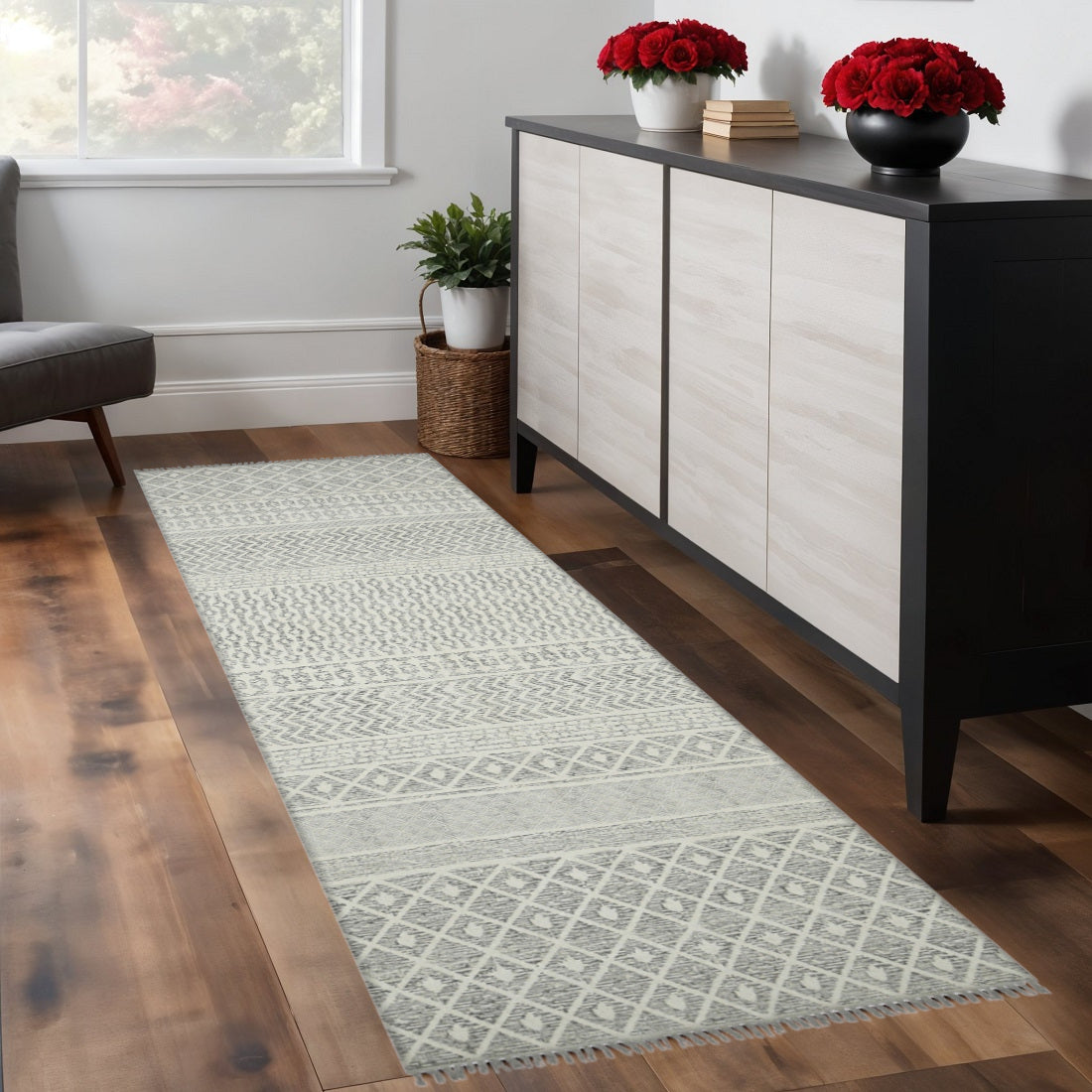 8' X 10' Gray And Ivory Geometric Flatweave Handmade Distressed Area Rug With Fringe