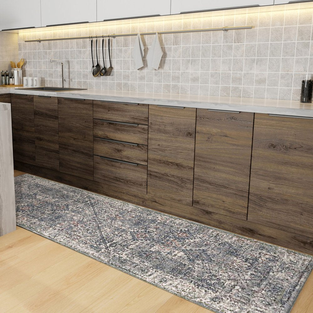 5' X 8' Ivory Gray And Rust Oriental Area Rug