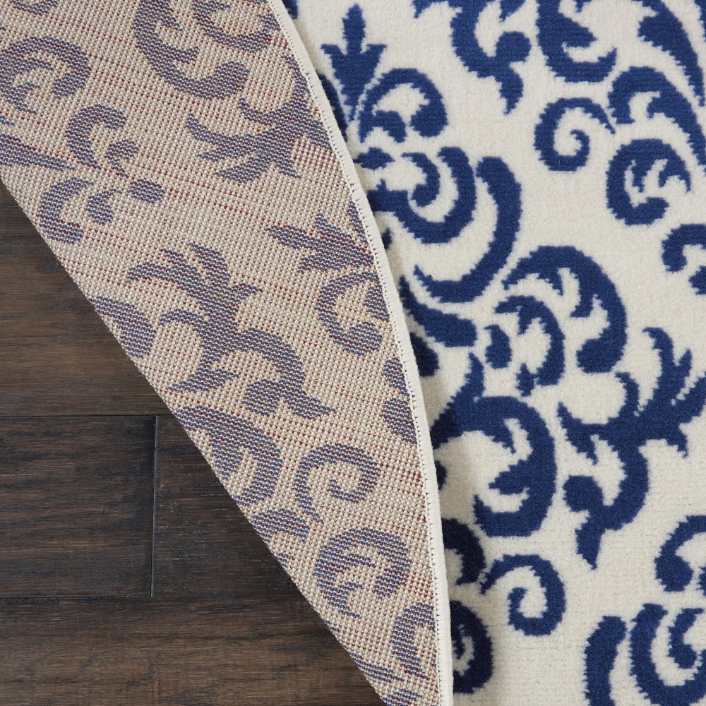 8' Blue and White Round Damask Power Loom Area Rug