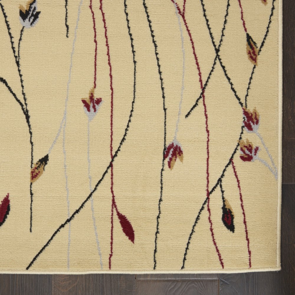 4' X 6' Red and Ivory Floral Power Loom Area Rug