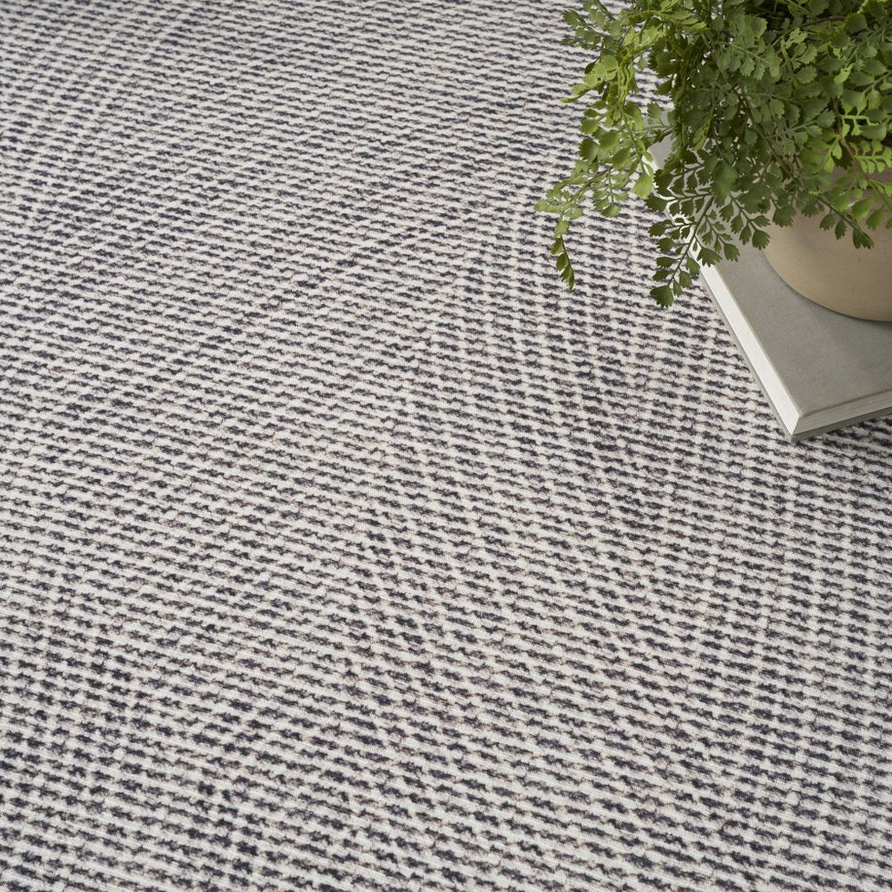 4' X 6' Gray and Ivory Abstract Power Loom Washable Non Skid Area Rug