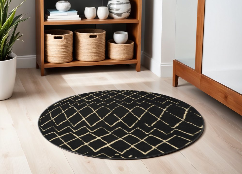 5' Beige and Black Round Abstract Power Loom Area Rug