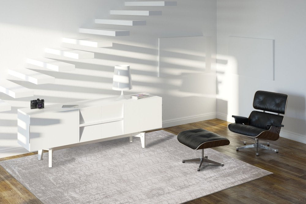 6' X 8' Gray and White Chevron Non Skid Area Rug