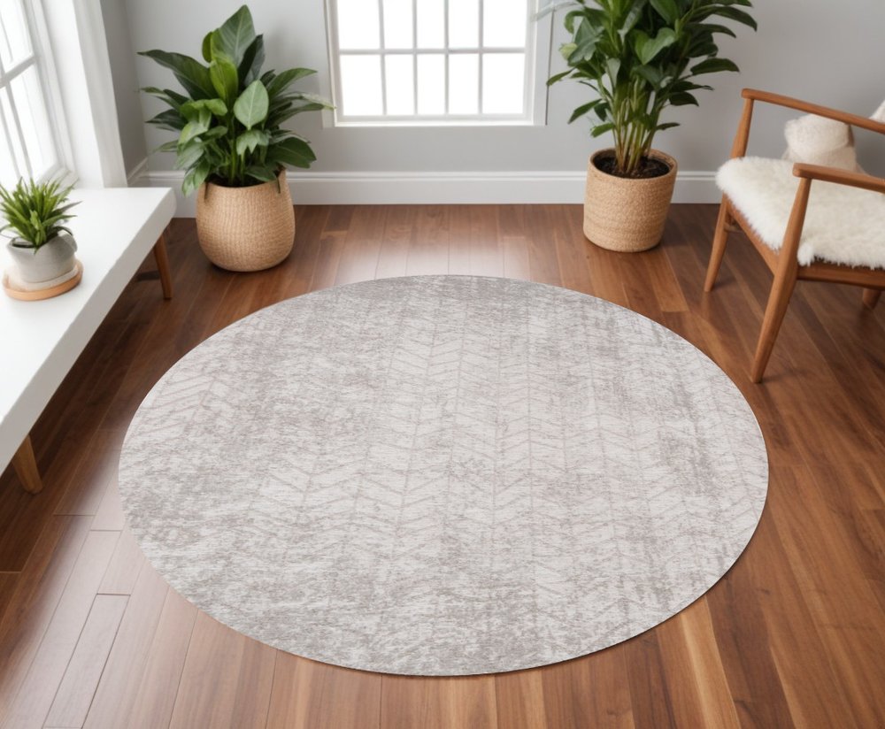 5' Gray and White Round Chevron Non Skid Area Rug
