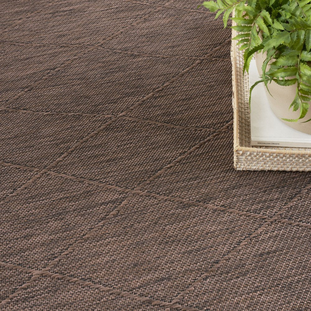 4' X 6' Brown Geometric Power Loom Non Skid Area Rug