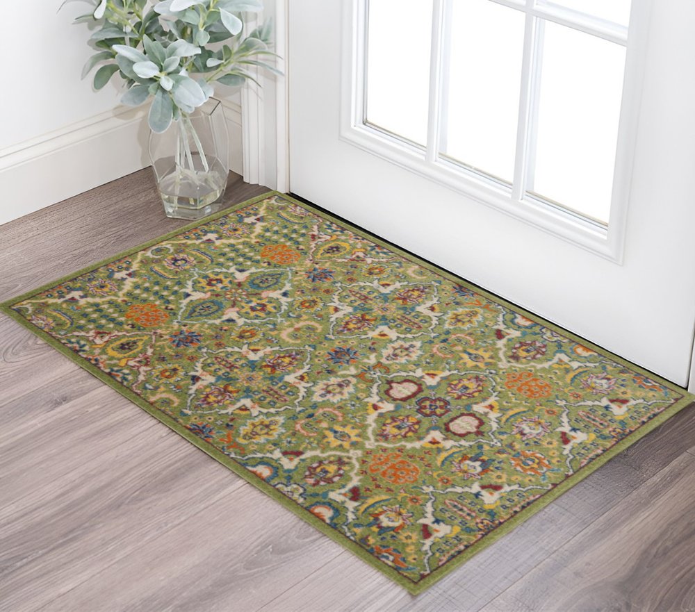 3' X 5' Green and Ivory Floral Power Loom Area Rug