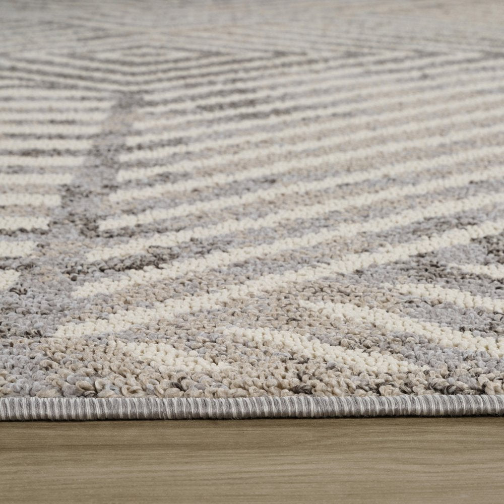 7' X 10' Gray and Beige Abstract Distressed Area Rug