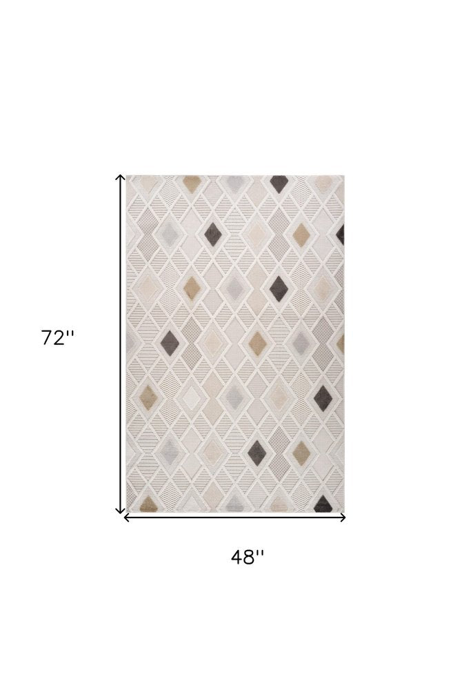 4' X 6' Cream and Beige Abstract Distressed Area Rug