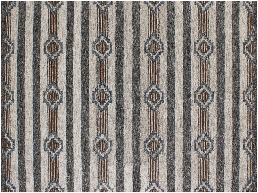 5' X 8' Beige Abstract Geometric Hand Tufted Non Skid Area Rug