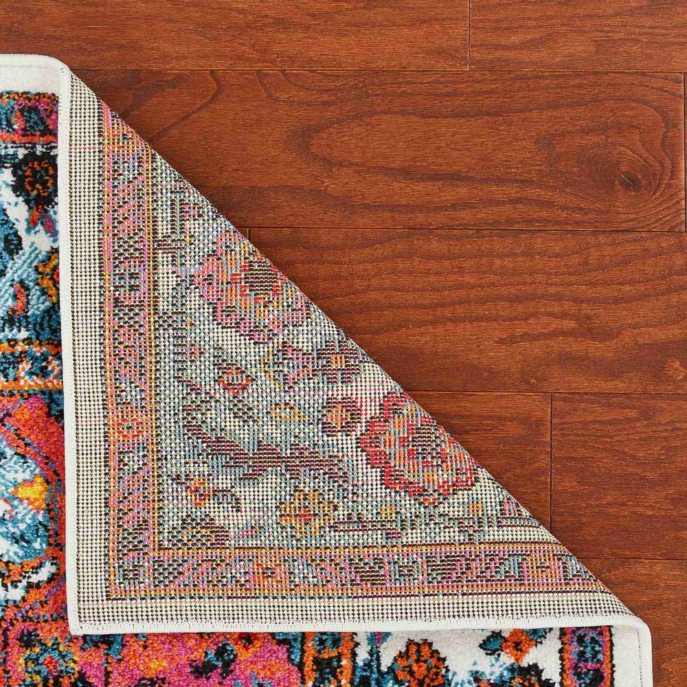 7' White And Blue Medallion Runner Rug