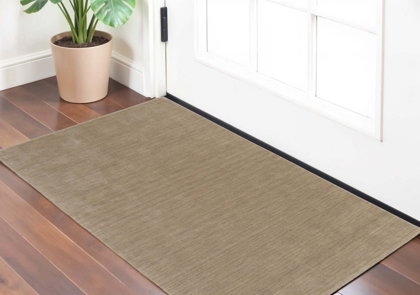 4' X 6' Tan Wool Hand Woven Area Rug