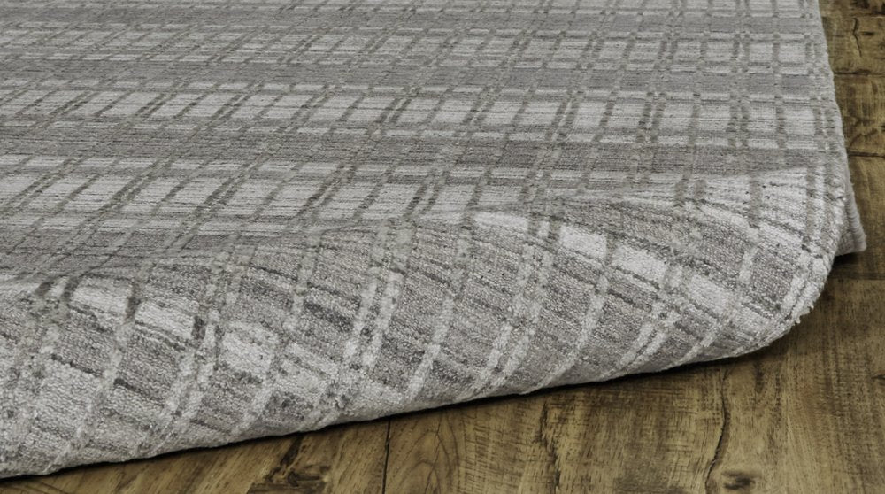 4' X 6' Gray and Ivory Geometric Hand Woven Area Rug