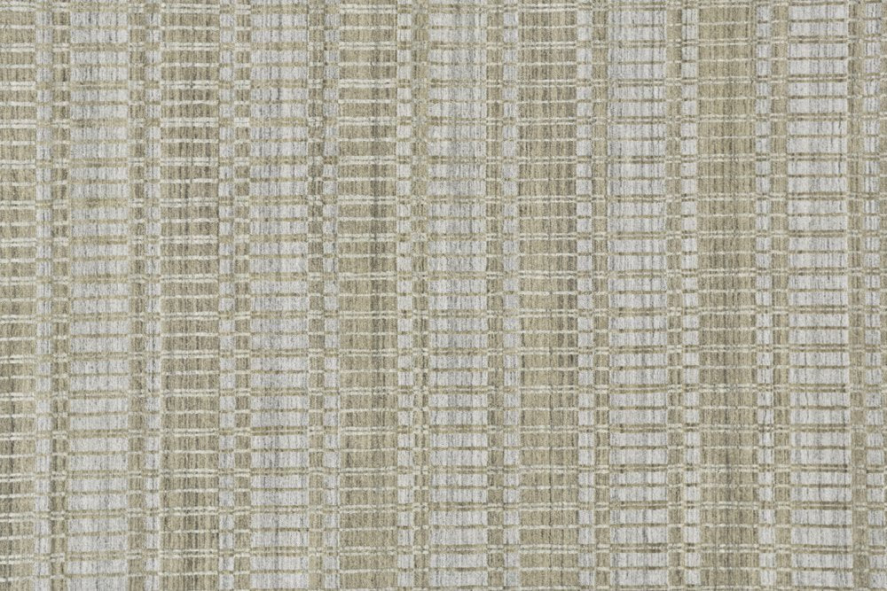 4' X 6' Gray and Ivory Geometric Hand Woven Area Rug