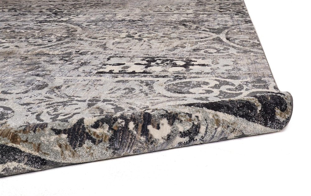 8' X 10' Gray And Ivory Abstract Distressed Area Rug