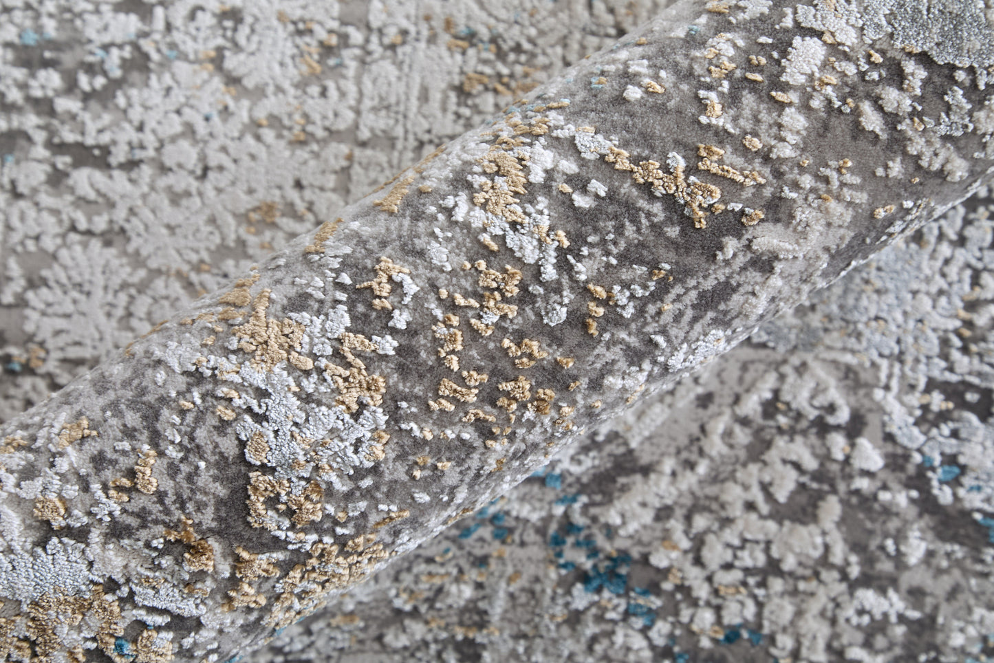 5' X 8' Ivory Gray and Blue Abstract Power Loom Area Rug With Fringe