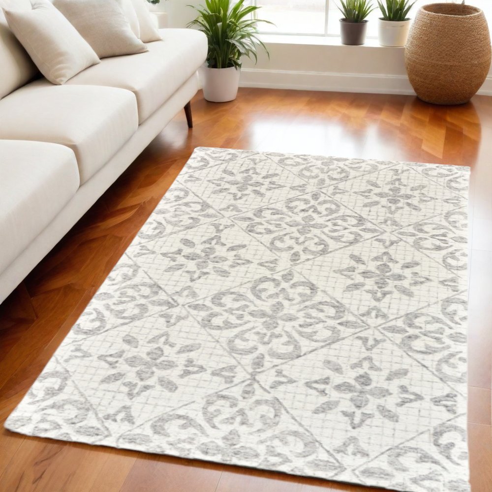 8' X 10' Ivory and Gray Wool Floral Hand Tufted Area Rug