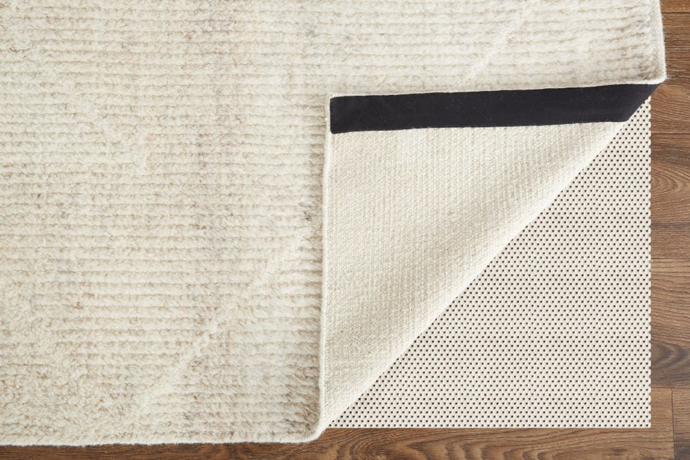 4' X 6' Tan and Ivory Wool Hand Knotted Area Rug