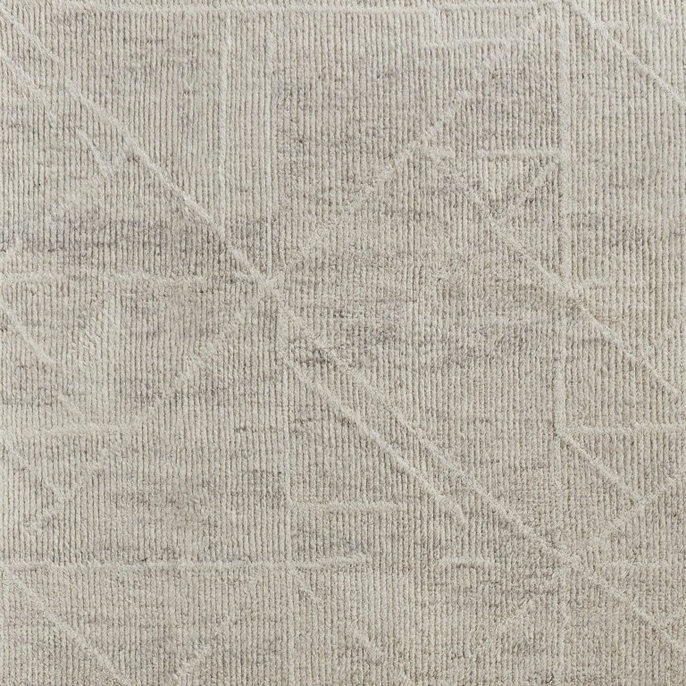 4' X 6' Tan and Ivory Wool Hand Knotted Area Rug