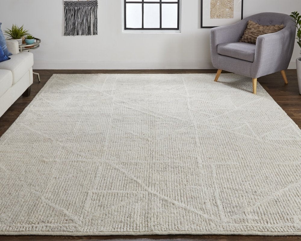4' X 6' Tan and Ivory Wool Hand Knotted Area Rug