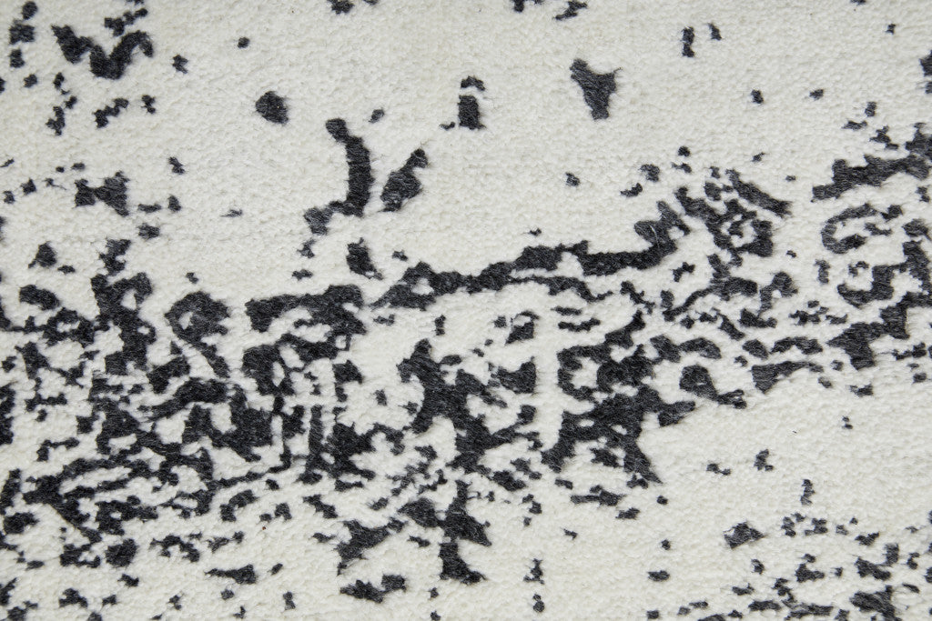 4' X 6' Black and Gray Abstract Hand Woven Area Rug