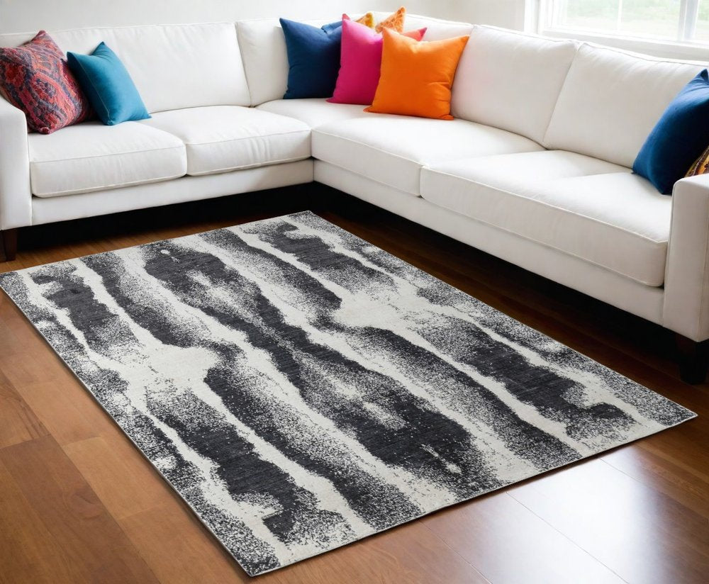 4' X 6' Black and Gray Abstract Hand Woven Area Rug