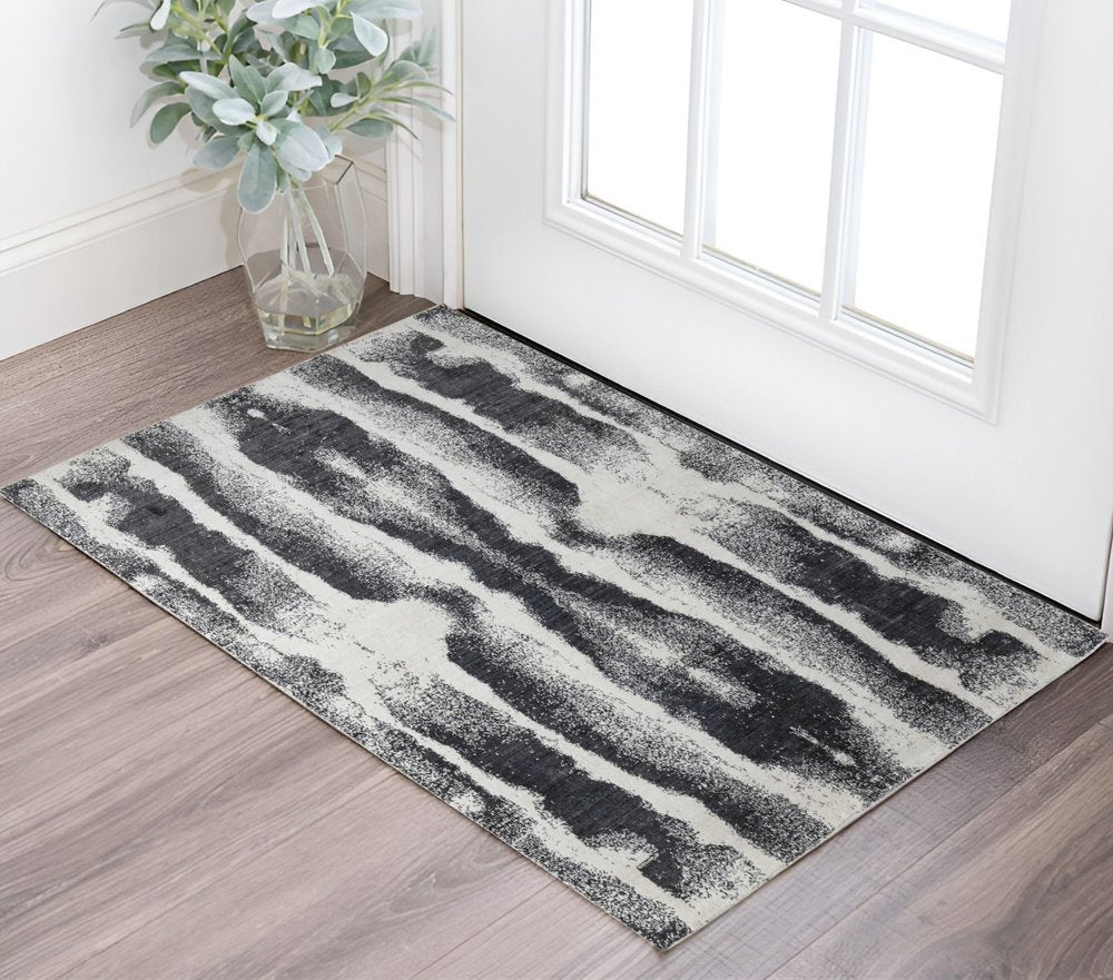 4' X 6' Black and Gray Abstract Hand Woven Area Rug