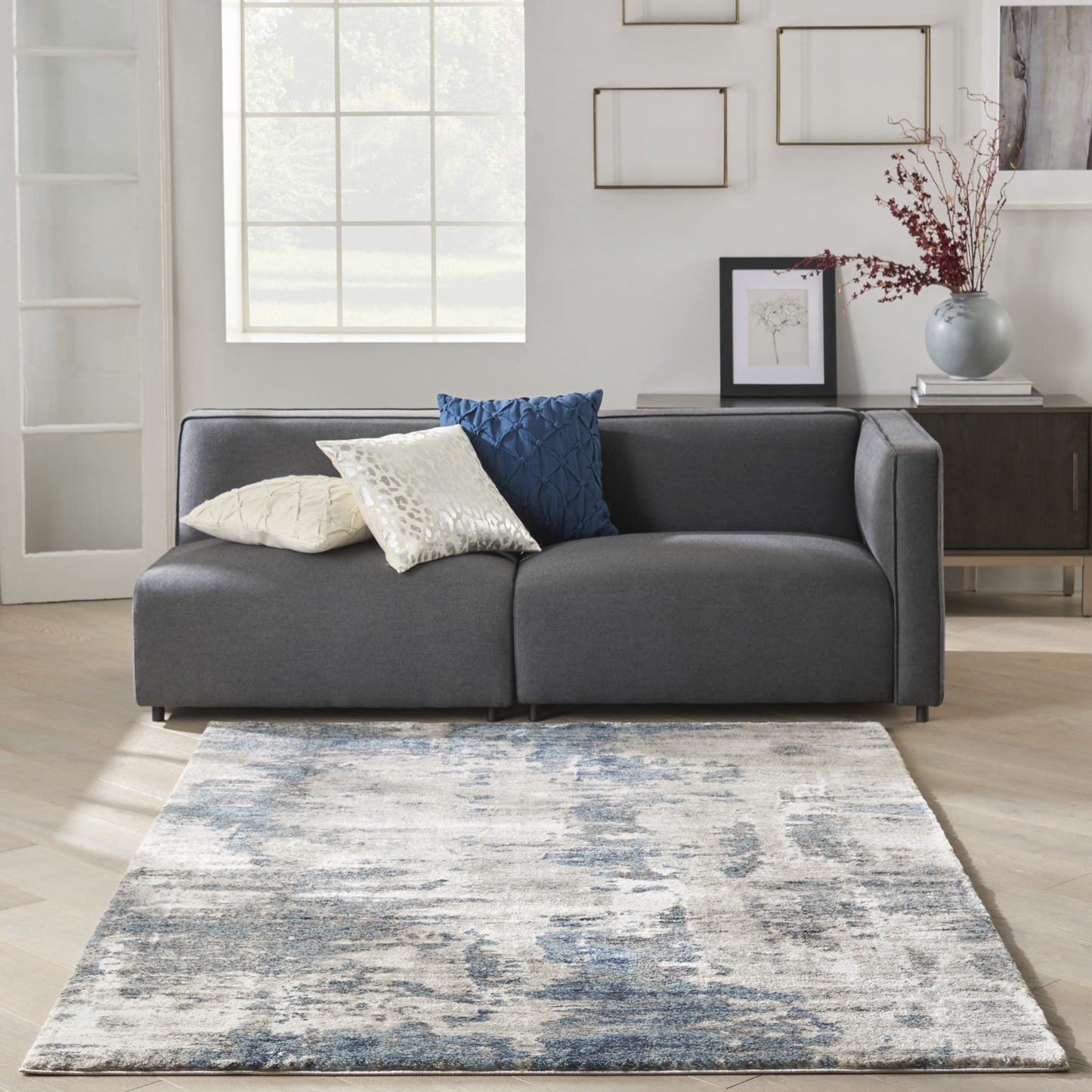 5' X 7' Blue Abstract Power Loom Area Rug