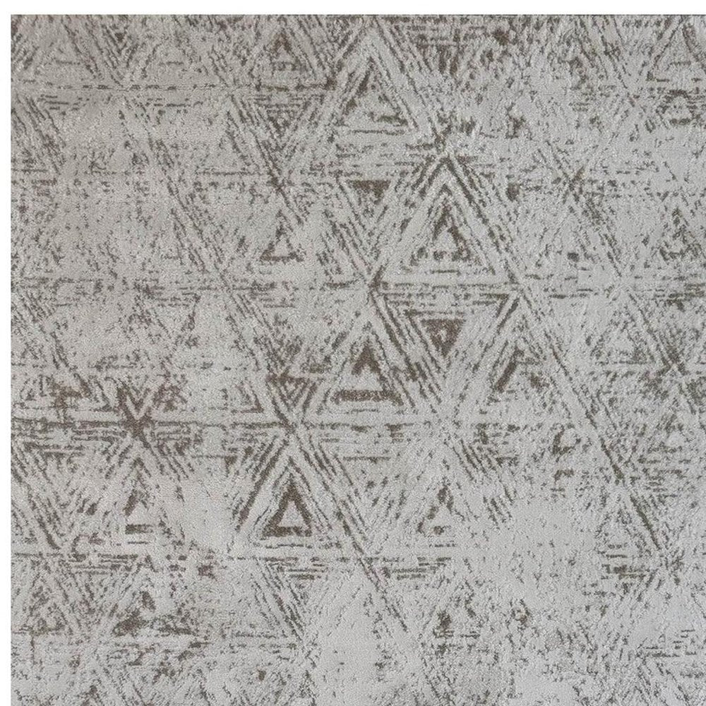 4' X 6' Cream and Beige Abstract Area Rug