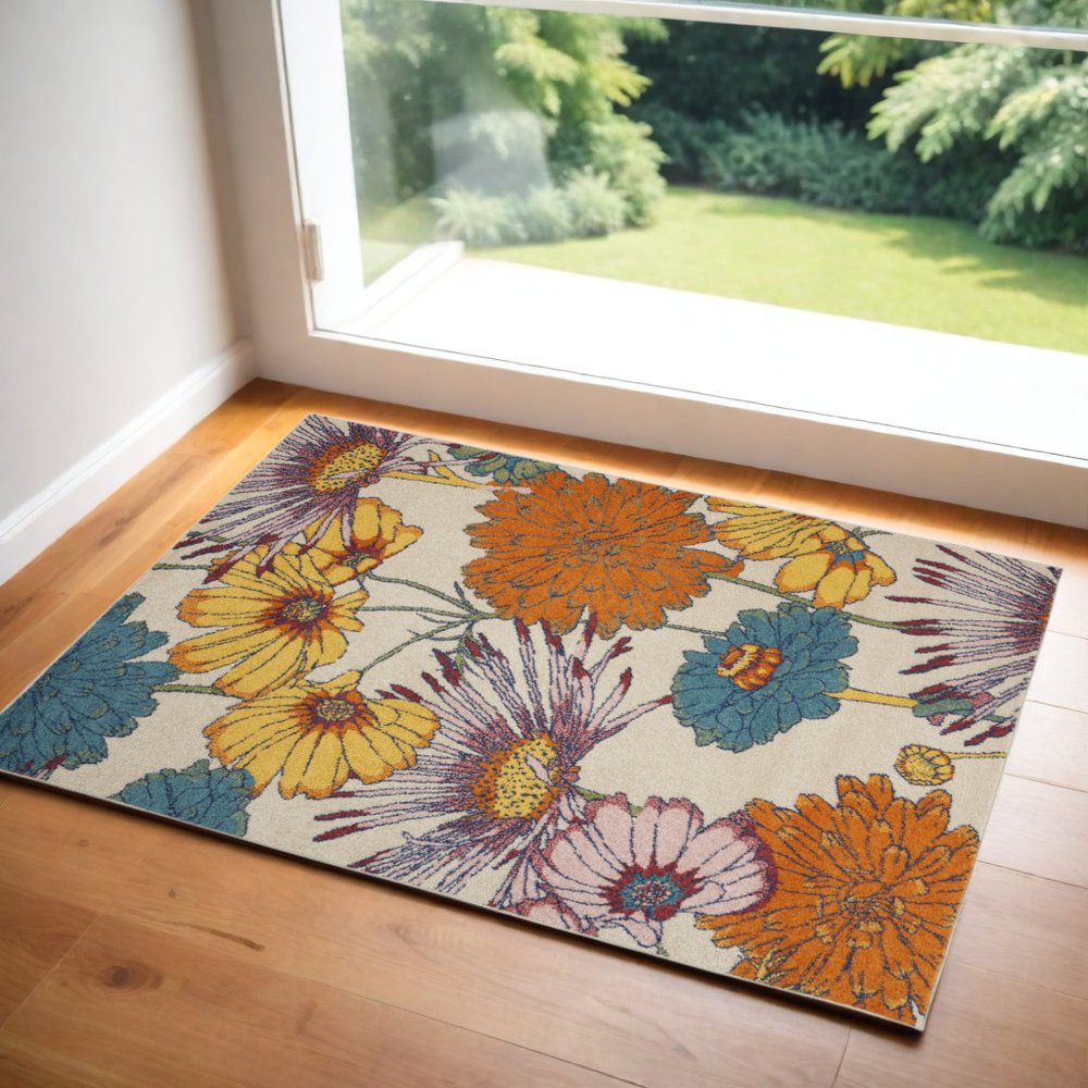 2' X 3' Ivory Floral Power Loom Area Rug